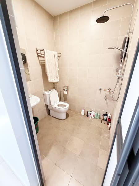 2-storey Terraced House for Sale in Laman Glenmarie (Shah Alam) - Weng Tan - Bathroom - PropertyGuru.com.my