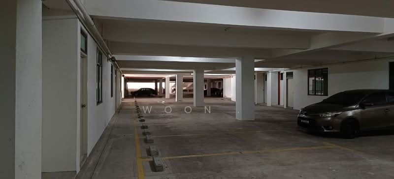 Office for Rent in Melaka (Melaka) - Woon . - Car Park - PropertyGuru.com.my
