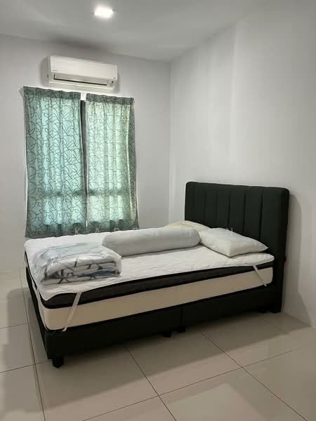 Condominium for Rent at Manhattan Condominium - Karen Tan - Bedroom - PropertyGuru.com.my