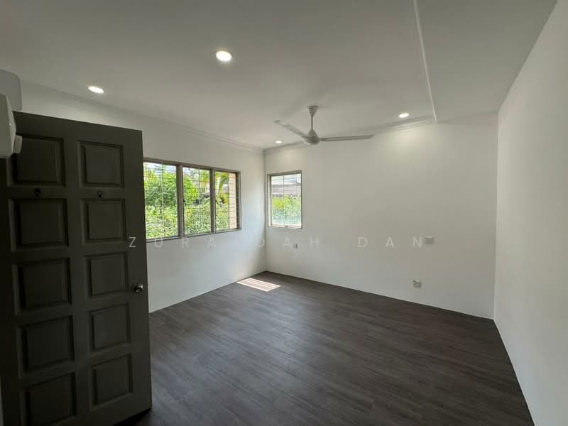 Bungalow for Rent in Jalan Klang Lama (Old Klang Road) (Kuala Lumpur) - Zuraidah Dan - PropertyGuru.com.my