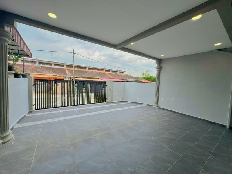 1-storey Terraced House for Sale in Taman Flora Heights (Pasir Gudang) - Brandon Khor - Exterior - PropertyGuru.com.my