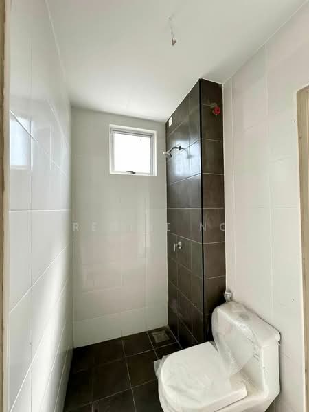 Terraced House for Sale in Pasir Gudang (Johor) - Regine Ng - Bathroom - PropertyGuru.com.my