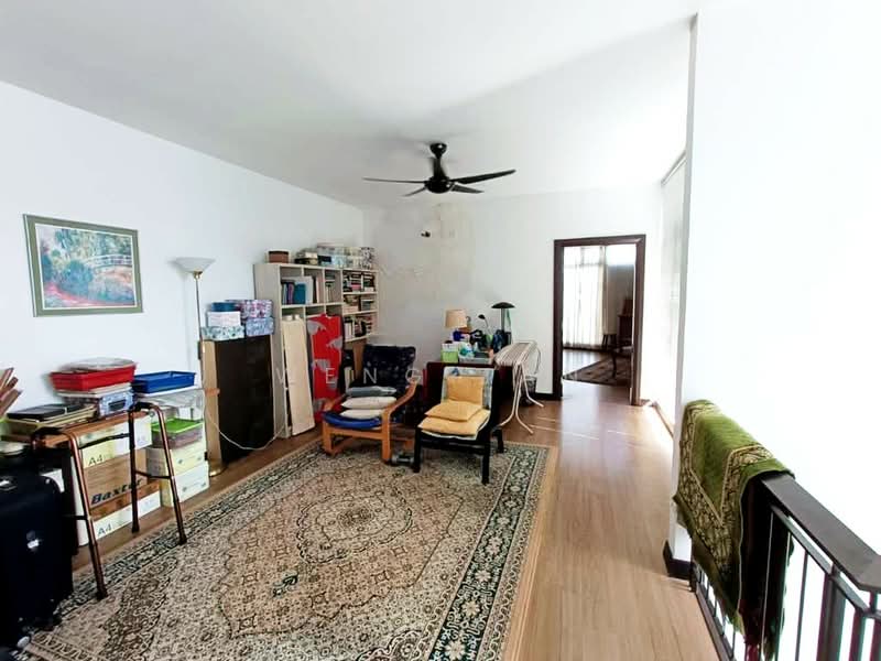 2-storey Terraced House for Sale in Laman Glenmarie (Shah Alam) - Weng Tan - Living Room - PropertyGuru.com.my