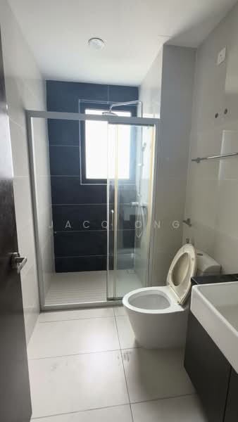 Condominium for Sale at Bay Point @ Country Garden Danga Bay - JacQ Ong - Bathroom - PropertyGuru.com.my