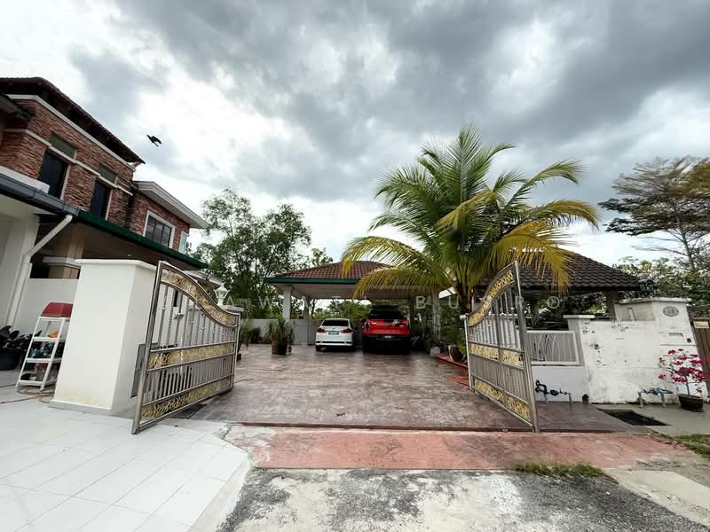 2-storey Terraced House for Sale in Bandar Nusaputra (Puchong) - Salawati Busro - Exterior - PropertyGuru.com.my
