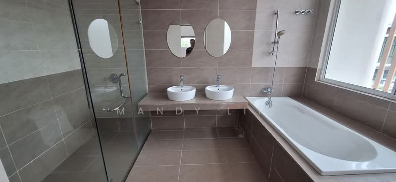 Semi-Detached House for Rent in Cyberjaya (Selangor) - Mandy Lim - Bathroom - PropertyGuru.com.my