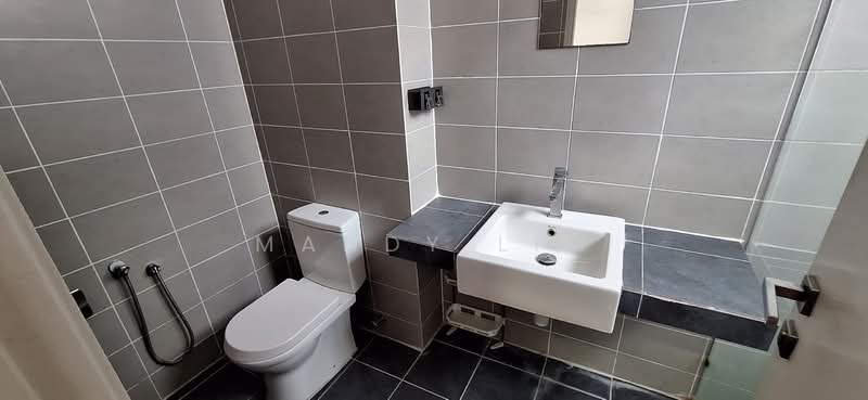 Semi-Detached House for Rent in Cyberjaya (Selangor) - Mandy Lim - Bathroom - PropertyGuru.com.my