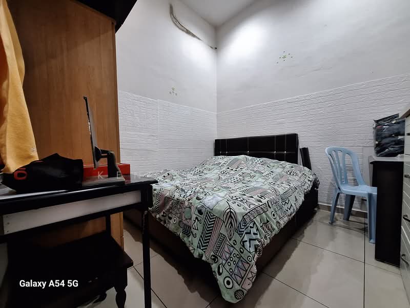Sri Petaling untuk Untuk Dijual - RM 780,000, Feb 2026 - Bedroom - PropertyGuru.com.my