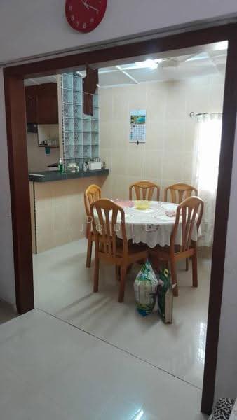 Bungalow House untuk Dijual di Port Dickson (Negeri Sembilan) - Ding Jodie - Dining Room - PropertyGuru.com.my