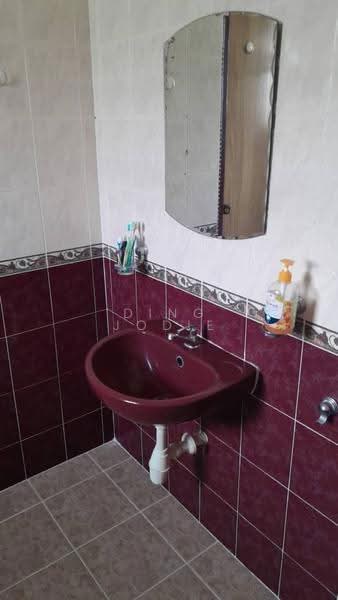 Bungalow House untuk Dijual di Port Dickson (Negeri Sembilan) - Ding Jodie - Bathroom - PropertyGuru.com.my