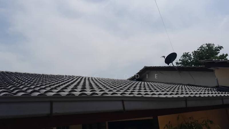 Bungalow House untuk Dijual di Port Dickson (Negeri Sembilan) - Ding Jodie - Roof - PropertyGuru.com.my