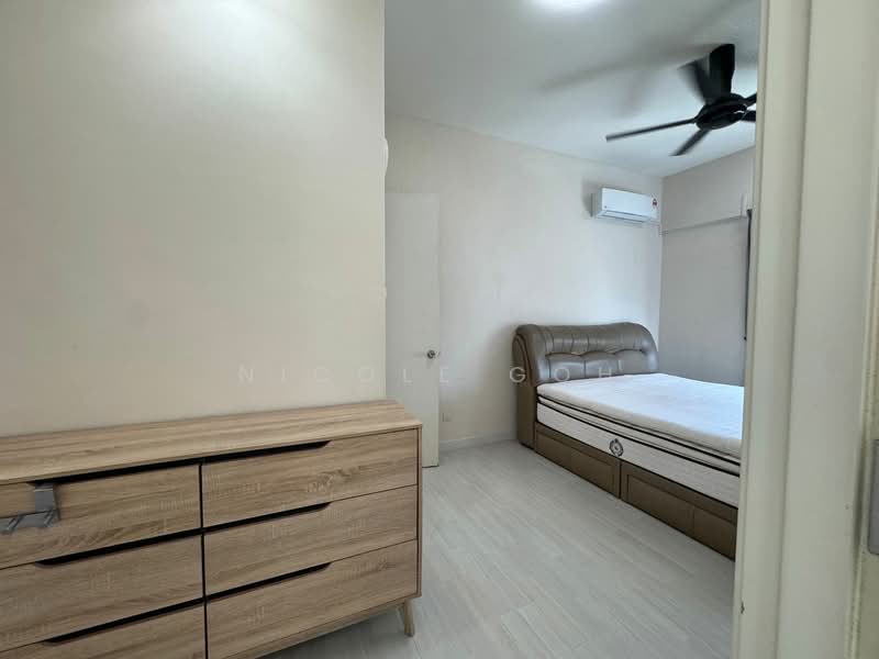 Condominium for Sale at 3 Residen @ Melawati - Nicole Goh - Bedroom - PropertyGuru.com.my