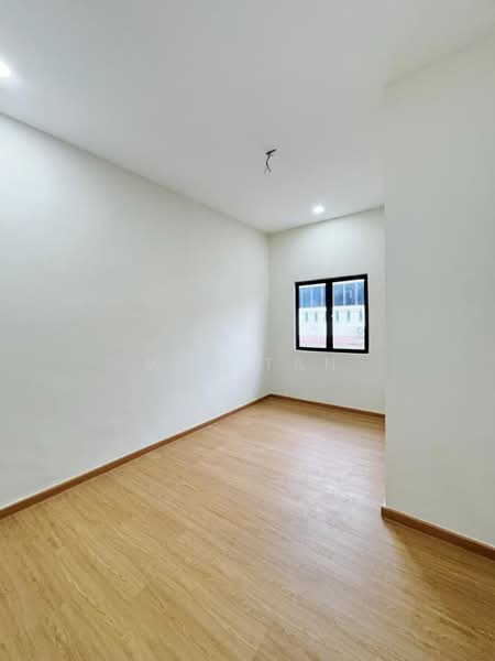 2-storey Terraced House for Sale in Taman Puteri Wangsa (Ulu Tiram) - Win Tan - Interior - PropertyGuru.com.my