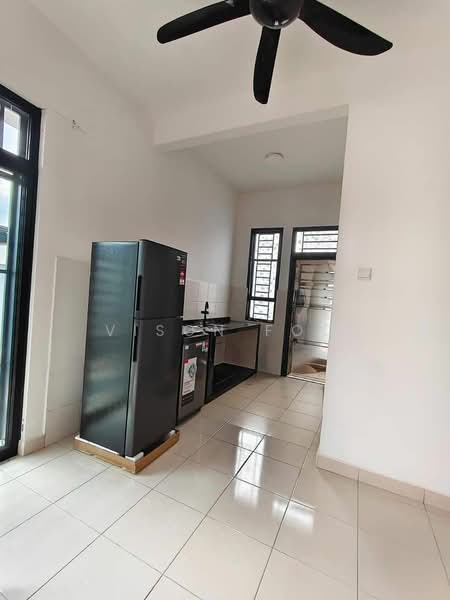2-storey Terraced House for Rent in Tebrau (Johor) - Vison Foo - Kitchen - PropertyGuru.com.my