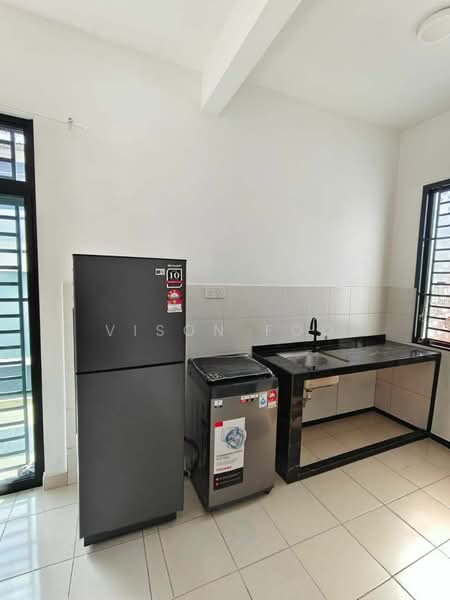 2-storey Terraced House for Rent in Tebrau (Johor) - Vison Foo - Kitchen - PropertyGuru.com.my