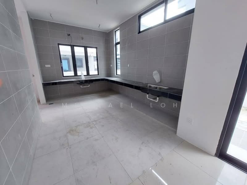 Semi-Detached House for Sale in Taman Silibin Ria (Ipoh) - Michael Loh - Kitchen - PropertyGuru.com.my