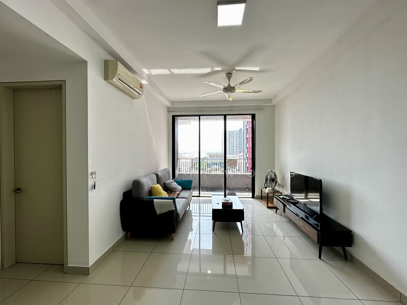 Servis Apartment untuk Disewa di D'Aman Residences @ Puchong - Austin Wong - Living Room - PropertyGuru.com.my