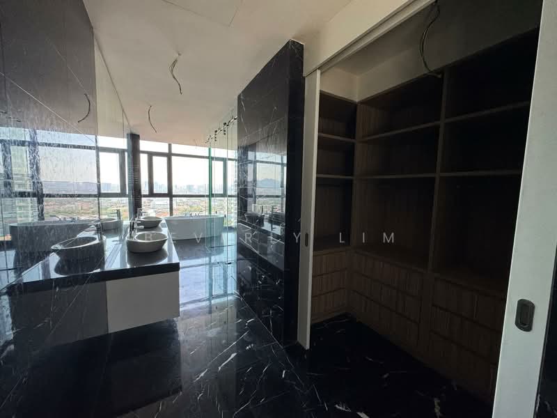 Setia V Residences untuk Untuk Dijual - RM 4,050,000, Feb 2026 - Bathroom - PropertyGuru.com.my
