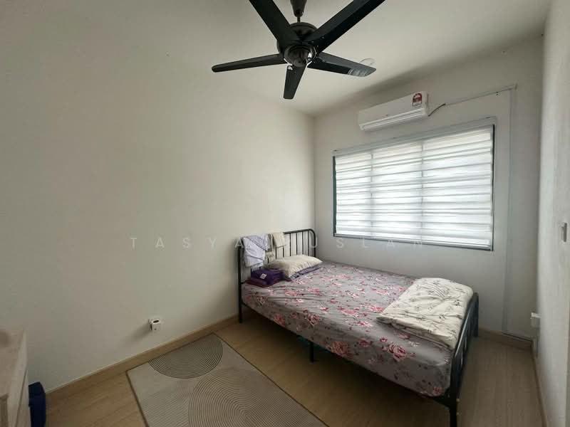 2-storey Terraced House for Sale in Cyberjaya (Selangor) - Tasya Ruslan - Bedroom - PropertyGuru.com.my