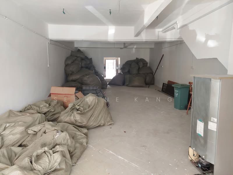 Shop for Rent in Bandar Country Homes (Rawang) - Sephine Kang - Interior - PropertyGuru.com.my