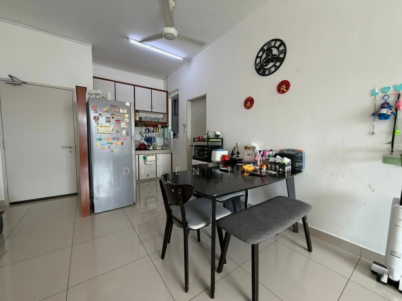 Kondominium untuk Dijual di Residensi Rampai (The Parc Tower) - Diren Tee - Dining Room - PropertyGuru.com.my