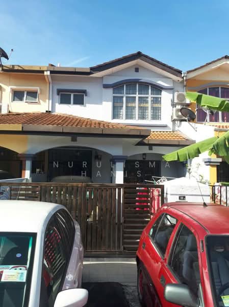 Terraced House for Sale in Taman Bukit Subang (Shah Alam) - NURULISMA HANIS - Exterior - PropertyGuru.com.my