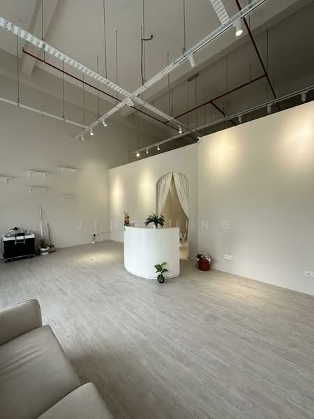Retail Office for Rent in Johor Bahru (Johor) - Jing Ting Siow - Interior - PropertyGuru.com.my