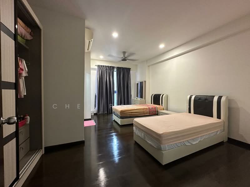 Service Residence for Sale at V@SUMMERPLACE - Chen Pei Fang - Bedroom - PropertyGuru.com.my