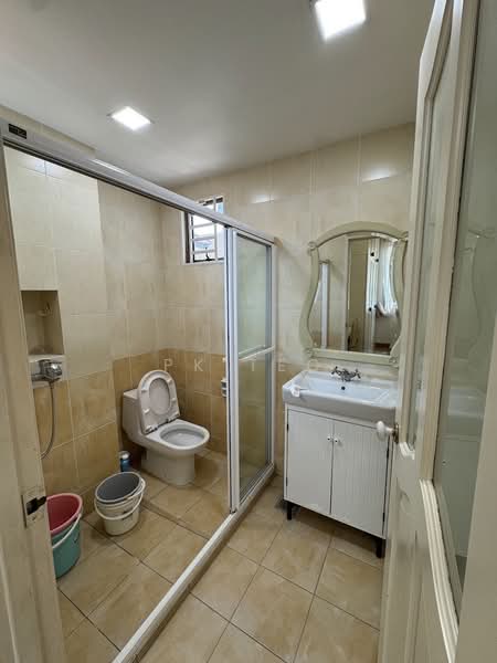 Link Bungalow for Sale in Taman Mount Austin (Tebrau) - PK Teo - Bathroom - PropertyGuru.com.my