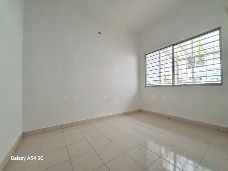 2-storey Terraced House for Sale in Seri Kembangan (Selangor) - KENT HUI LAU - Interior - PropertyGuru.com.my