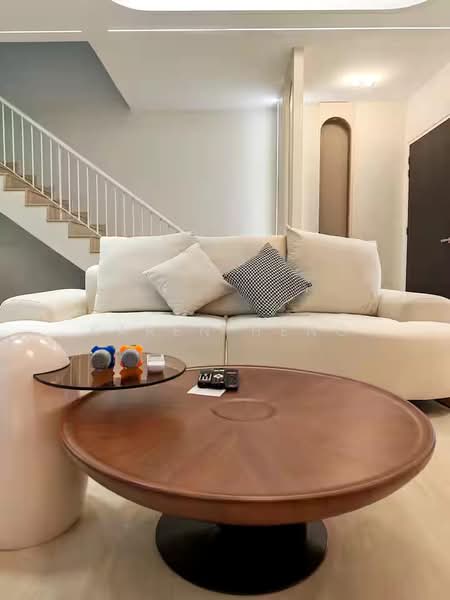 Cluster House for Sale in Johor Bahru (Johor) - Karen Heng - Living Room - PropertyGuru.com.my