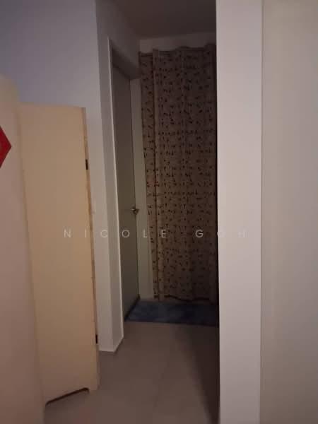 Condominium for Sale at EdgeWood Residences @ SkySanctuary - Nicole Goh - Corridor - PropertyGuru.com.my