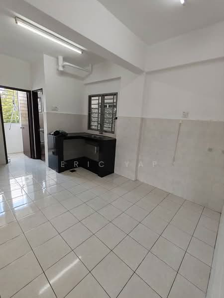 Apartment for Rent at Vista Mahkota - Eric Yap - Kitchen - PropertyGuru.com.my