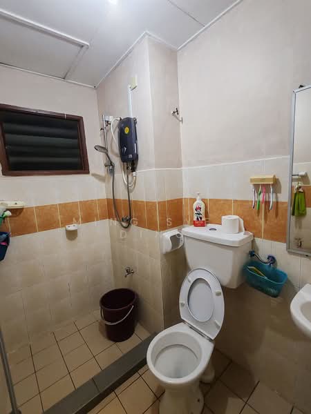 1.5-storey Terraced House for Sale in Bandar Bukit Raja (Klang) - Ming Syen Ding - Bathroom - PropertyGuru.com.my