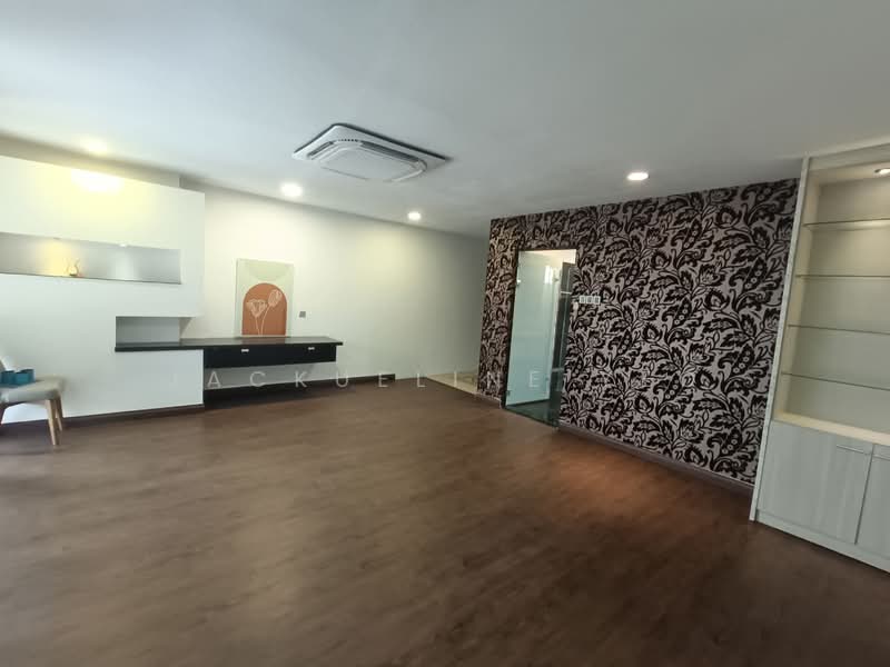 Bungalow for Rent in Taman Midah (Cheras) - Jackueline Yeo - Living Room - PropertyGuru.com.my