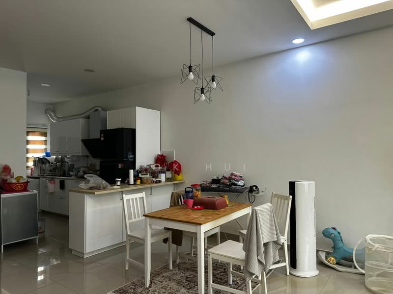 Impian Emas Impians Ema untuk Untuk Dijual - RM 800,000, Feb 2026 - Kitchen - PropertyGuru.com.my