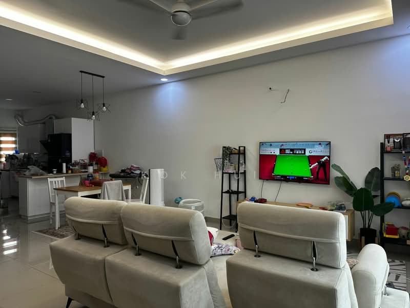 Impian Emas Impians Ema untuk Untuk Dijual - RM 800,000, Feb 2026 - Living Room - PropertyGuru.com.my