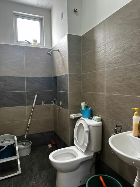 Impian Emas Impians Ema untuk Untuk Dijual - RM 800,000, Feb 2026 - Bathroom - PropertyGuru.com.my