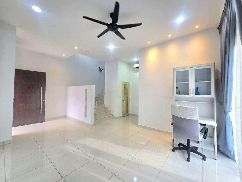 Terraced House for Sale in Bandar Rinching (Semenyih) - Noraini Dahan - Living Room - PropertyGuru.com.my