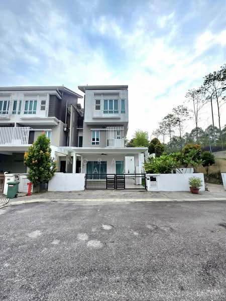 Terraced House for Sale in Bandar Rinching (Semenyih) - Noraini Dahan - Exterior - PropertyGuru.com.my