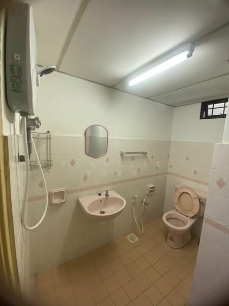 Vista Komanwel C untuk Untuk Disewa - RM 1,800 /bulan, Mac 2026 - Bathroom - PropertyGuru.com.my