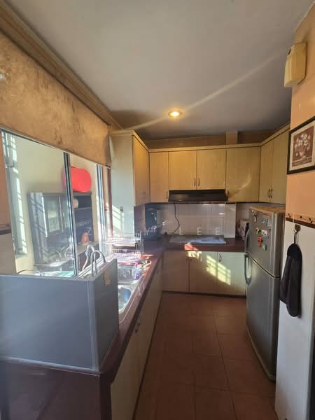 Nusavilla untuk Untuk Dijual - RM 470,000, Mac 2026 - Kitchen - PropertyGuru.com.my