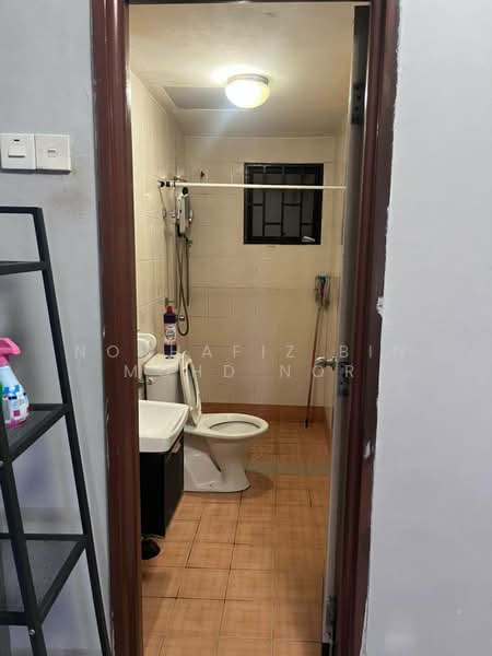 Puri Aiyu untuk Untuk Disewa - RM 1,900 /bulan, Feb 2026 - Bathroom - PropertyGuru.com.my