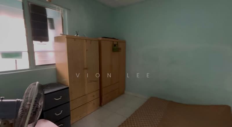 Flat for Sale at Flat Taman Ungku Tun Aminah - Vion Lee - Bedroom - PropertyGuru.com.my