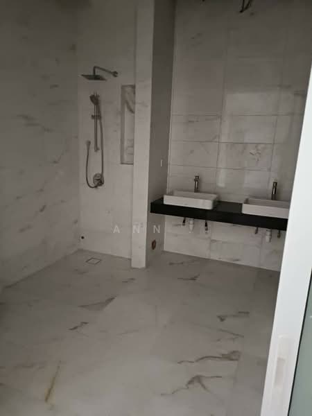 Vila Elemen untuk Untuk Dijual - RM 2,600,000, Apr 2026 - Bathroom - PropertyGuru.com.my