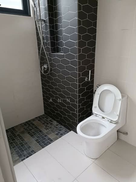 Vila Elemen untuk Untuk Dijual - RM 2,600,000, Apr 2026 - Bathroom - PropertyGuru.com.my