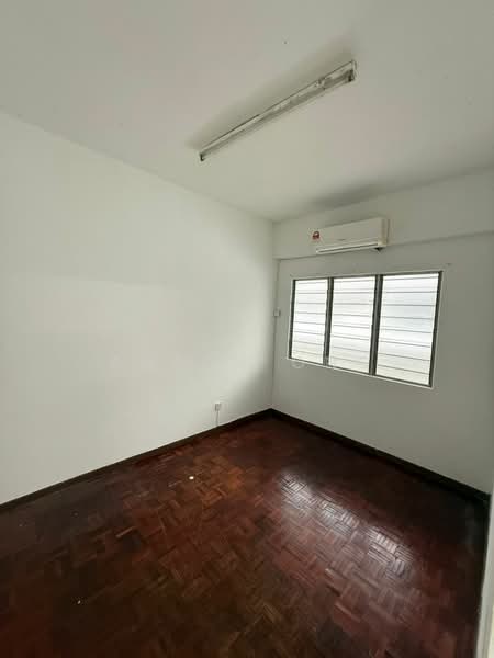 Apartment for Sale at Vista Wira 1 & 2 - Aaron Ong - Interior - PropertyGuru.com.my