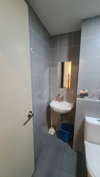 Service Residence for Rent at Flexis @ One South - Ysabelle Yong - Bathroom - PropertyGuru.com.my