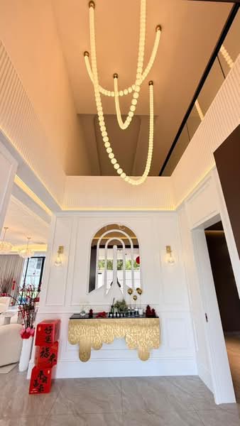 Bungalow for Sale in Iskandar Puteri (Nusajaya) (Johor) - Deric Ng - Entrance - PropertyGuru.com.my