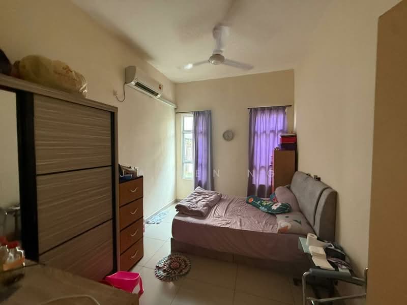 Cluster House for Sale in Taman Universiti (Skudai) - Jayden Ng - Bedroom - PropertyGuru.com.my
